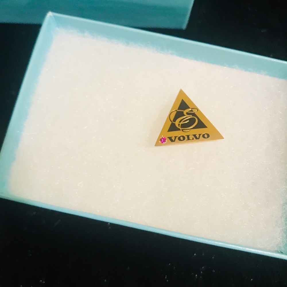 Tiffany & Co. rare Volvo pin gem tie tack- 4 left - Picture 9 of 9